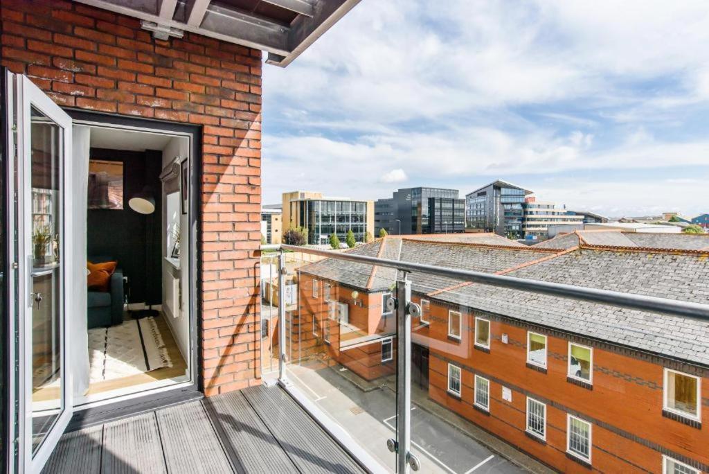 *** Luxury Central Apartment *** Free Parking Cardiff Exterior photo